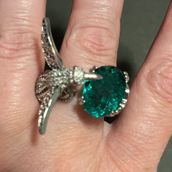 Statement Ring - Picture 3 of 6